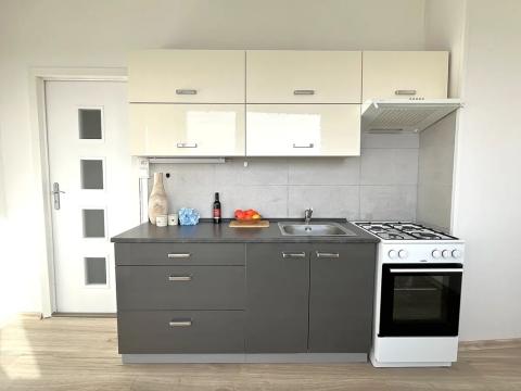 Pronájem bytu 3+1, Česká Lípa, Okružní, 72 m2