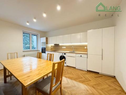 Pronájem bytu 2+kk, Brno, Purkyňova, 47 m2