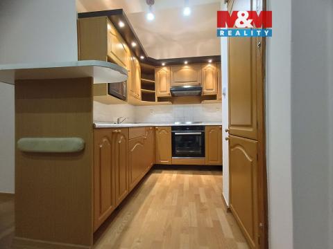 Pronájem bytu 3+1, Jindřichův Hradec - Jindřichův Hradec III, Sídliště, 68 m2