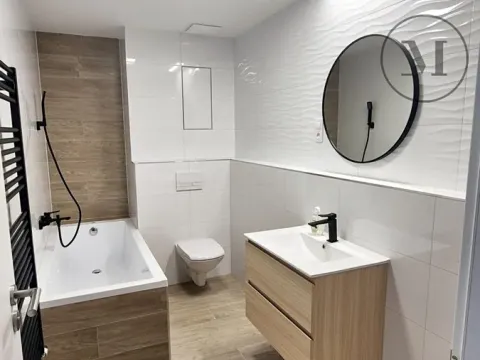 Pronájem bytu 2+kk, České Budějovice, Branišovská, 50 m2