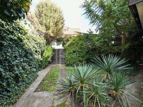 Prodej rodinného domu, Zeleneč, Husova, 162 m2