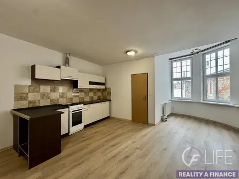 Pronájem bytu 1+kk, Vrchlabí, Krkonošská, 70 m2