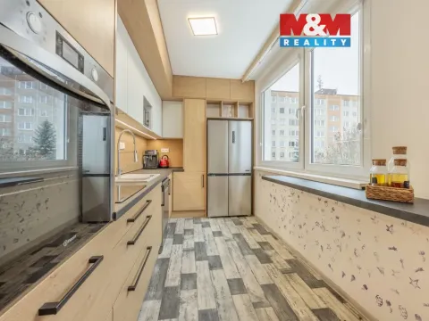 Prodej bytu 3+1, Praha - Hlubočepy, Gabinova, 69 m2