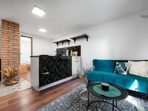 Pronájem chaty, Moravany, 37 m2