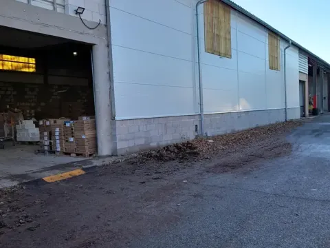 Pronájem skladu, Baška, 555 m2