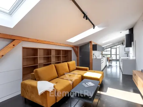 Pronájem bytu 2+kk, Hradec Králové, V Domkách, 102 m2