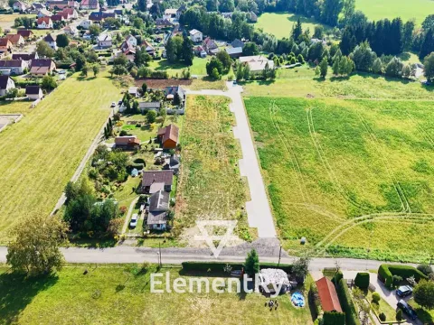 Prodej pozemku pro bydlení, Mokrovousy, 712 m2