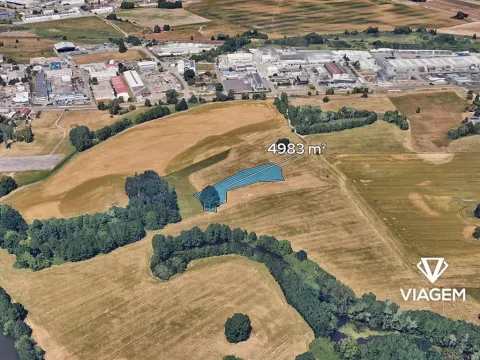 Prodej podílu pole, Hradec Králové, 622 m2