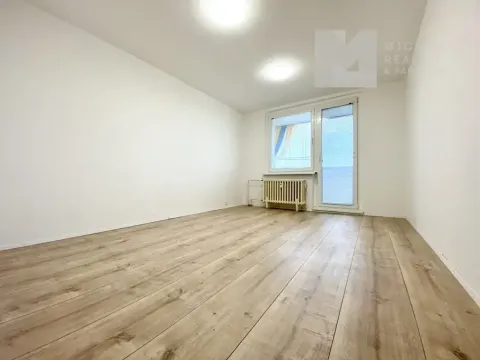 Pronájem bytu 2+1, Brno, Ečerova, 39 m2