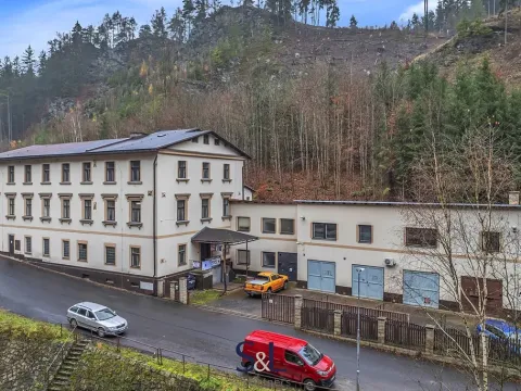 Prodej komerční nemovitosti, Železný Brod, 2098 m2