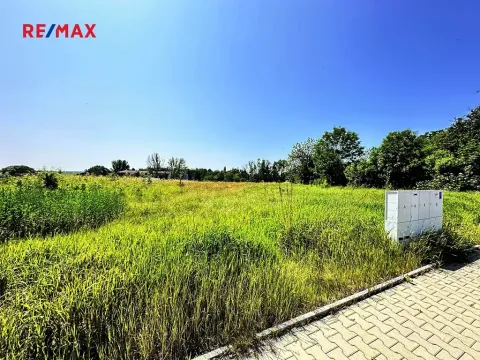 Prodej pozemku pro bydlení, Třebusice, 848 m2