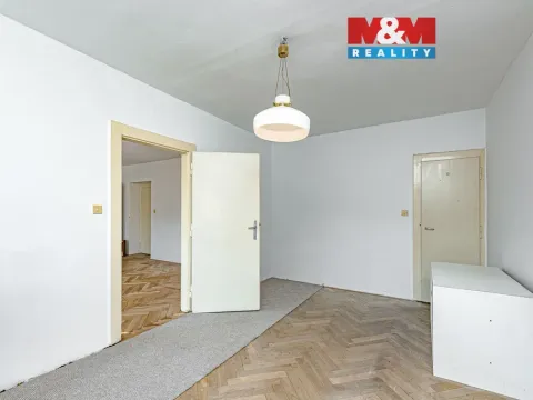 Prodej bytu 3+1, Náchod, Bartoňova, 84 m2