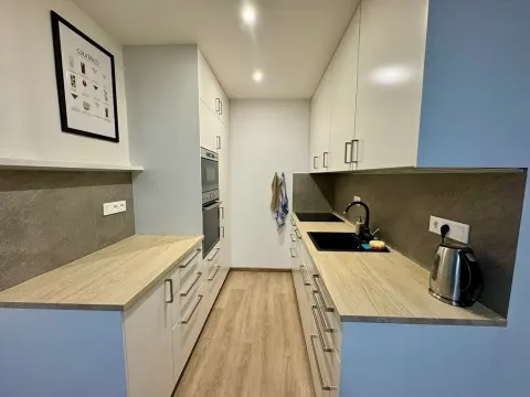 Pronájem bytu 2+kk, Praha - Strašnice, Dürerova, 42 m2