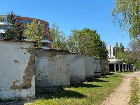 Prodej garáže, Praha, Družstevní ochoz, 18 m2