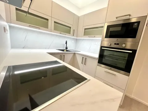 Pronájem bytu 3+1, Praha - Vinohrady, Vinohradská, 85 m2