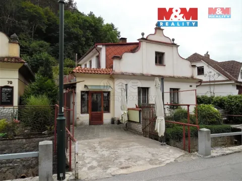 Pronájem obchodního prostoru, Karlštejn, 23 m2