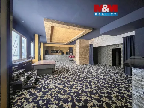 Pronájem obchodního prostoru, Litoměřice - Předměstí, Komenského, 3213 m2