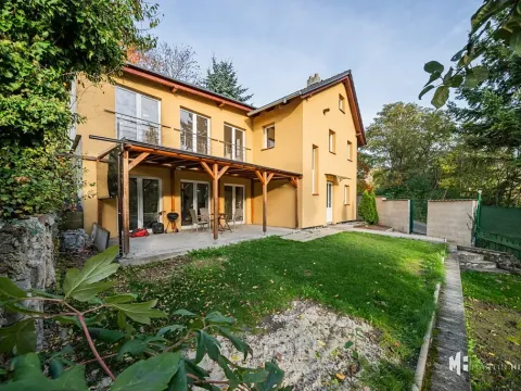 Pronájem rodinného domu, Nové Strašecí, 150 m2
