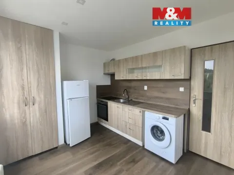 Pronájem bytu 1+1, Hradec Králové - Třebeš, Milady Horákové, 37 m2