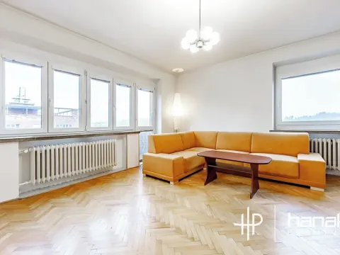 Prodej bytu 2+1, Zlín, Věžové domy, 61 m2