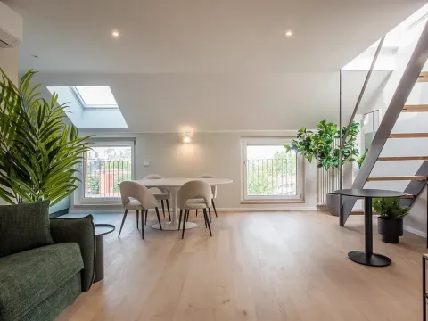 Prodej bytu 3+kk, Milán, Itálie, Via Giacomo Antonini, 90 m2