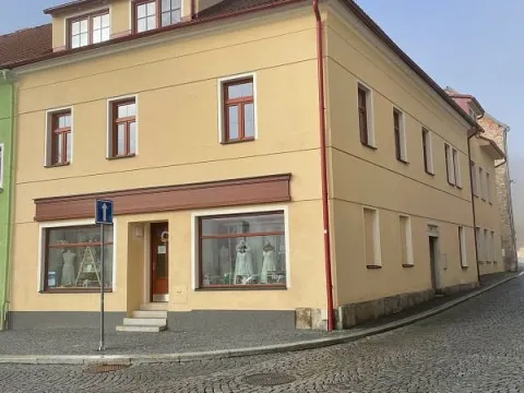 Pronájem bytu 3+kk, Planá, náměstí Svobody, 90 m2