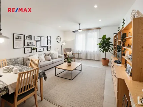 Prodej bytu 3+kk, Praha - Holešovice, Jateční, 85 m2