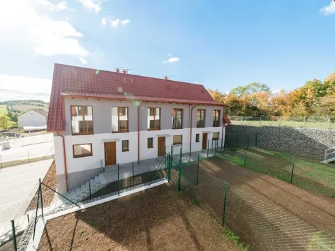 Prodej rodinného domu, Mořina, 106 m2