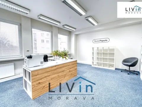 Pronájem kanceláře, Olomouc, Karolíny Světlé, 28 m2