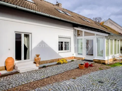 Prodej rodinného domu, Pardubice, Žižkova, 250 m2