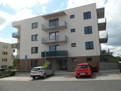 Pronájem bytu 1+kk, Milovice, Armádní, 27 m2