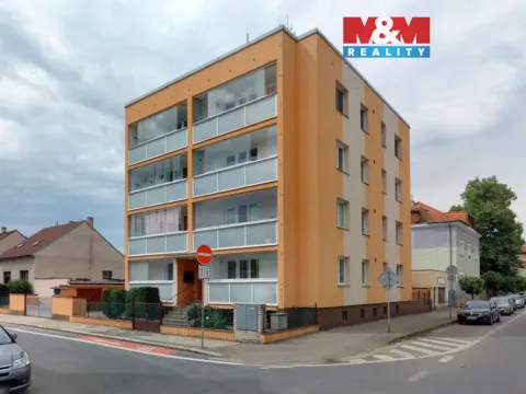 Prodej bytu 3+1, Nymburk, Husova, 68 m2