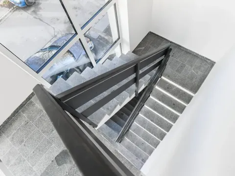 Pronájem apartmánu, Praha - Hloubětín, Aloisovská, 340 m2