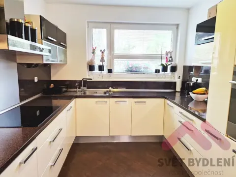 Prodej rodinného domu, Praha - Újezd nad Lesy, Zbytinská, 185 m2