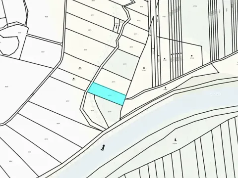 Dražba pole, Klokočí, 1391 m2