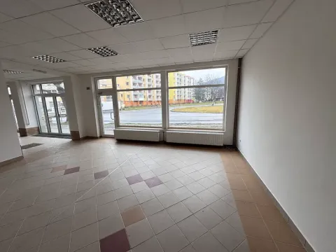Pronájem obchodního prostoru, Jeseník, nám. Svobody, 232 m2