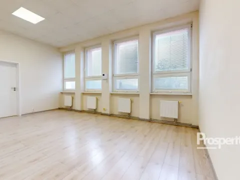 Pronájem kanceláře, Ústí nad Labem - Ústí nad Labem-centrum, Bělehradská, 33 m2