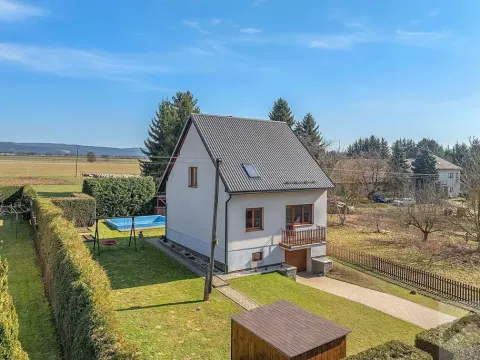 Prodej rodinného domu, Žichlínek, 180 m2