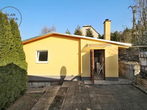 Prodej chaty, Lomnička, 19 m2