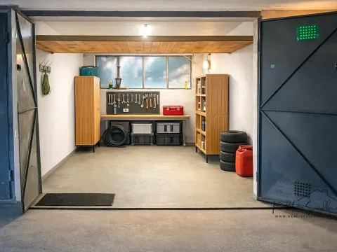 Pronájem garáže, Přerov, 16 m2