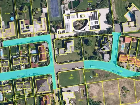 Dražba pozemku, Moravany, 2981 m2