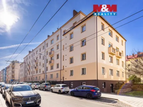 Prodej bytu 3+1, Pardubice - Zelené Předměstí, Sladkovského, 83 m2