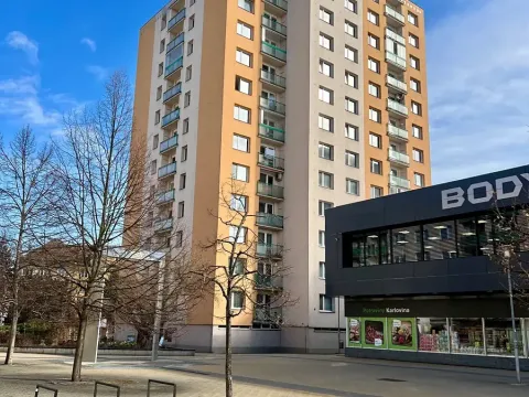 Prodej bytu 3+1, Pardubice, Karla IV., 76 m2