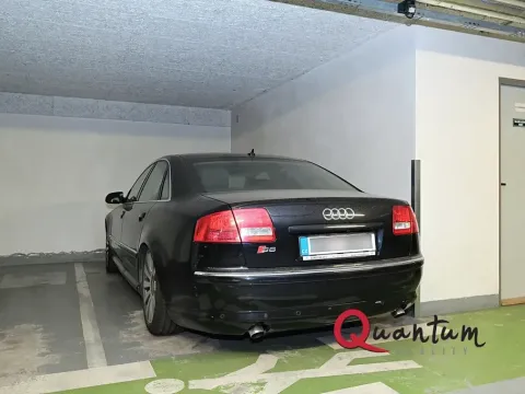 Pronájem garážového stání, Praha - Libeň, Kovanecká, 18 m2