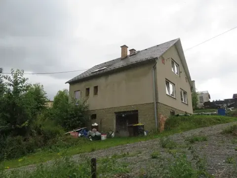 Dražba rodinného domu, Hrabišín, 110 m2