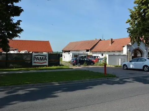 Prodej kanceláře, Kouty, 440 m2