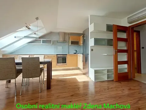 Pronájem bytu 3+kk, Praha - Strašnice, Gutova, 87 m2