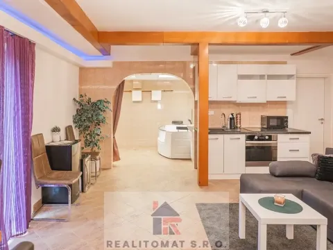 Prodej bytu 1+kk, Praha - Jinonice, Peroutkova, 55 m2