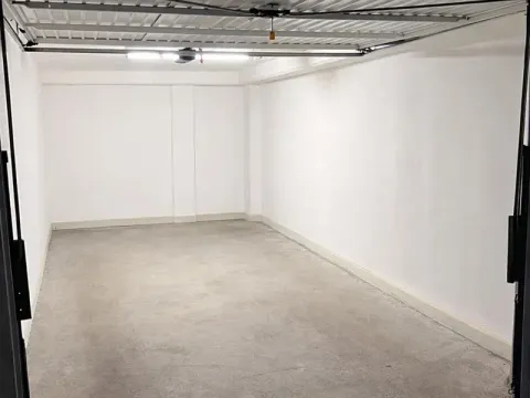 Pronájem garáže, Praha - Libeň, U Slovanky, 18 m2