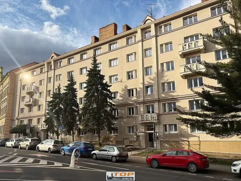 Pronájem bytu 2+kk, Chomutov, Na Příkopech, 39 m2